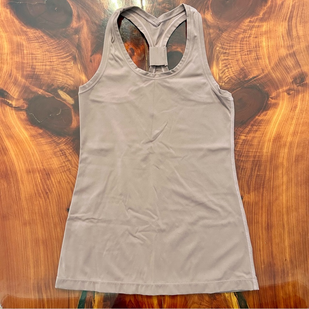 Curves N Combatboots (CNC) Workout Tank Top Racerback Dusty Pink Small NEW